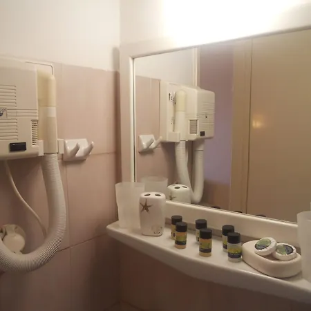 Elli Marina And Appart hôtel 3*