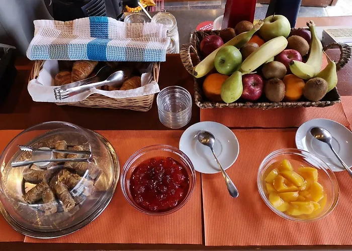 Elli Marina And 3* Benitses (Corfu)