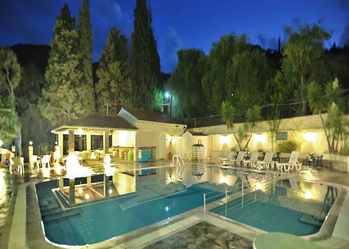 Lägenhetshotell Elli Marina And 3*