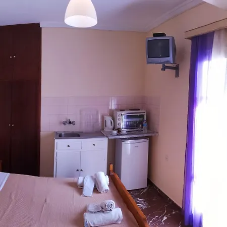 Aparthotel Elli Marina And Benitses (Corfu)