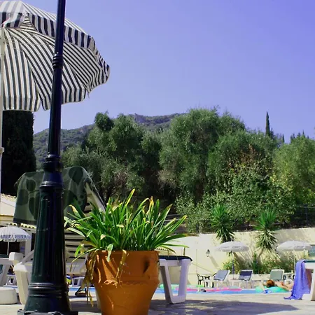 アパートホテル Elli Marina And ベニテス