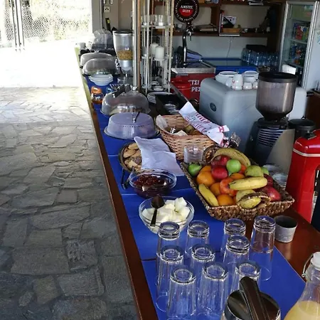 Elli Marina And 3* ベニテス