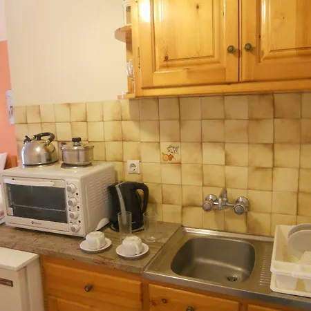 Elli Marina And Apart-hotel